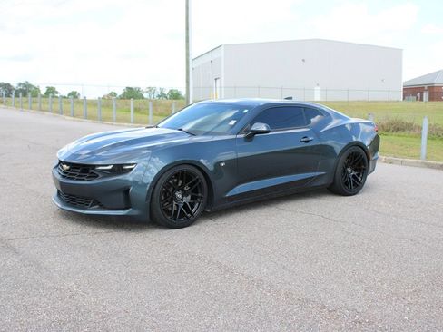 Used 2021 Chevrolet Camaro LT RWD image 2
