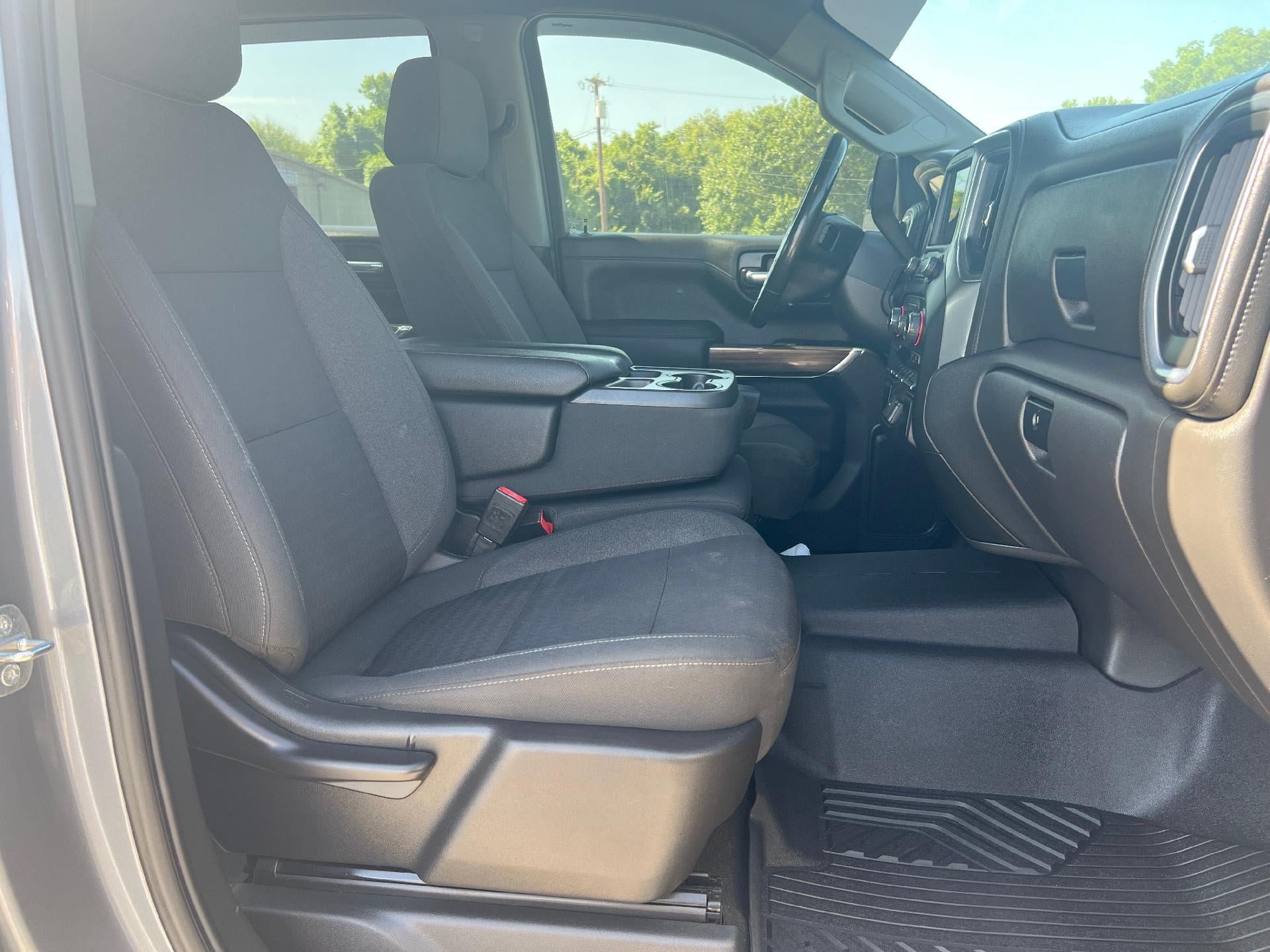 Used 2021 Chevrolet Silverado 1500 RST AWD/4WD image 9