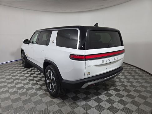Used 2024 Rivian R1S Adventure AWD/4WD image 3