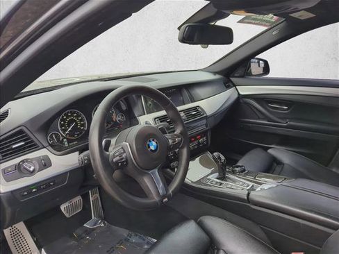 Used 2014 BMW 550i xDrive Sedan image 8