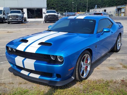 Used 2023 Dodge Challenger SRT Hellcat RWD image 6