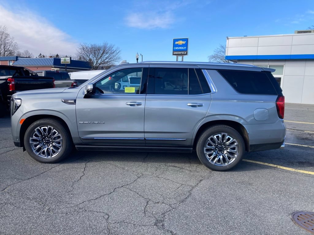 Used 2023 GMC Yukon Denali Ultimate AWD/4WD image 26