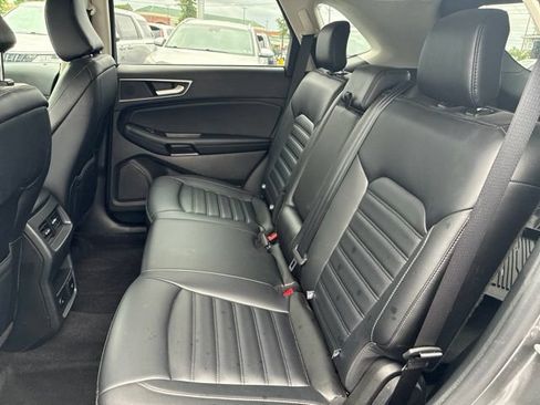 Used 2023 Ford Edge SEL w/ Convenience Package AWD/4WD image 16