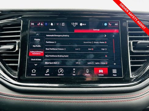 Used 2024 Dodge Durango GT image 10