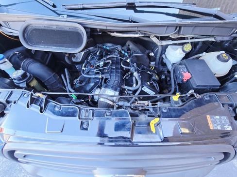 Used 2017 Ford Transit 150 XL image 28