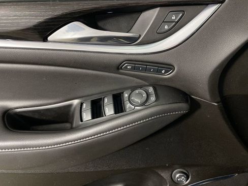 Used 2020 Buick Enclave Avenir w/ Avenir Technology Package image 13