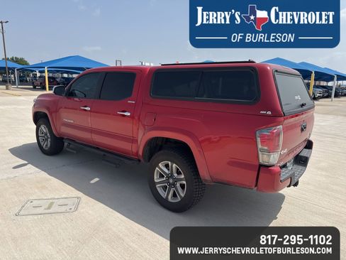 Used 2016 Toyota Tacoma Limited w/ Towing Package AWD/4WD image 7