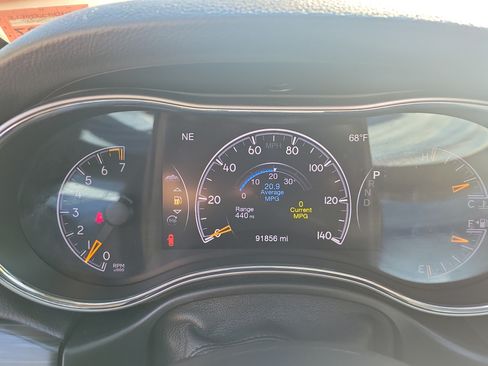 Used 2019 Jeep Grand Cherokee Limited w/ Trailer Tow Group IV AWD/4WD image 22
