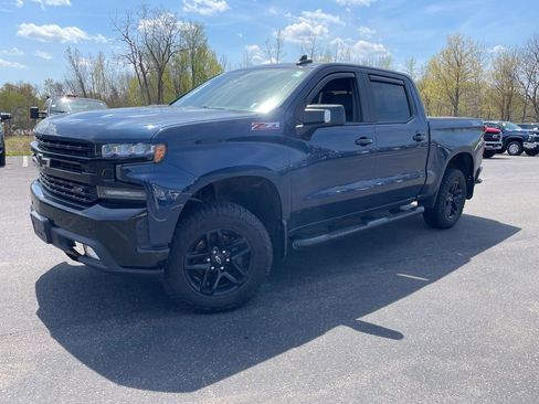 Used 2019 Chevrolet Silverado 1500 LT Trail Boss AWD/4WD image 1