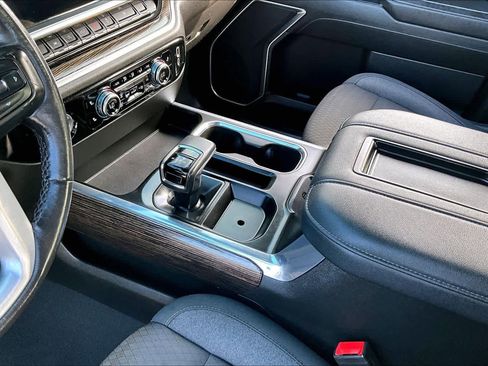 Used 2022 GMC Sierra 1500 Elevation image 16