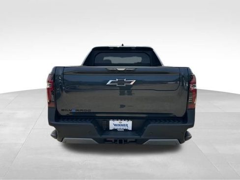 New 2026 Chevrolet Silverado EV Trail Boss w/ Premium Package image 4