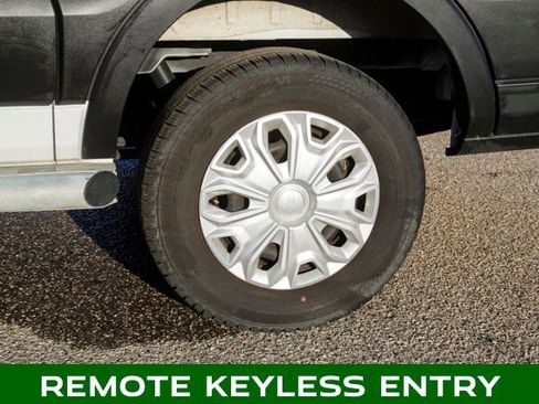 Used 2024 Ford Transit 250 Low Roof w/ Exterior Upgrade Package image 7