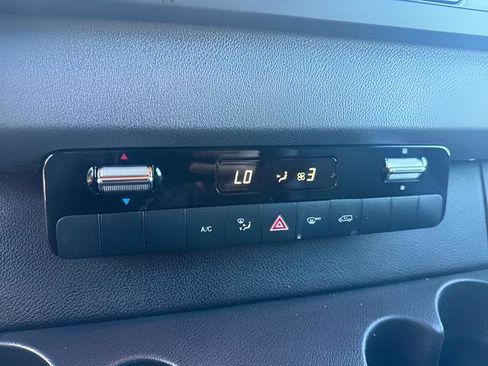 Used 2023 Mercedes-Benz Sprinter 2500 w/ Acoustic Package image 16