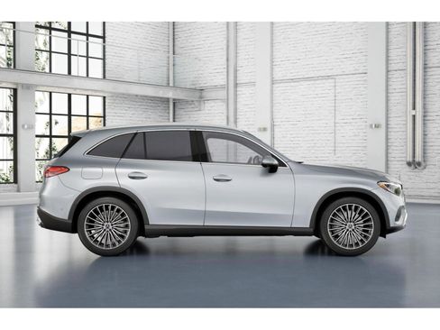 New 2026 Mercedes-Benz GLC 300 image 2