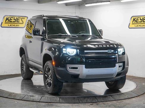 Used 2023 Land Rover Defender 90 S image 5