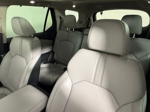 Used 2023 Honda Pilot Touring image 32