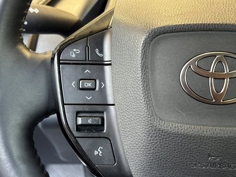 Certified 2024 Toyota Prius XLE FWD image 30