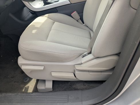 Used 2014 Ford Edge SE w/ Equipment Group 101A FWD image 19