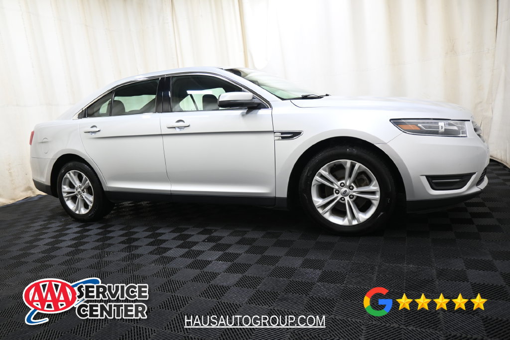 Used 2016 Ford Taurus SEL w/ Equipment Group 201A AWD/4WD image 19