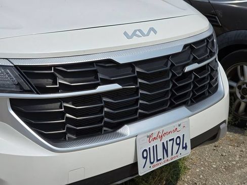 Certified 2026 Kia Seltos LX AWD/4WD image 5