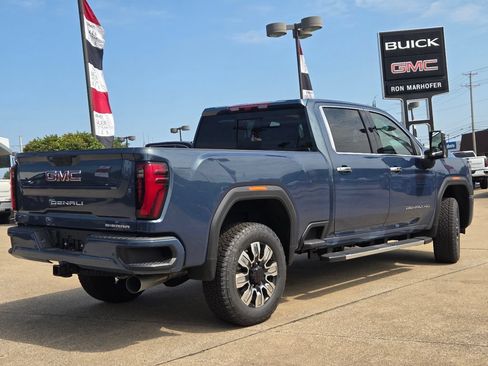 New 2026 GMC Sierra 2500 Denali w/ Denali Reserve Package AWD/4WD image 19