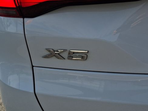 Used 2023 BMW X5 xDrive40i AWD/4WD image 31