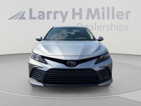 Used 2023 Toyota Camry LE AWD/4WD image 8