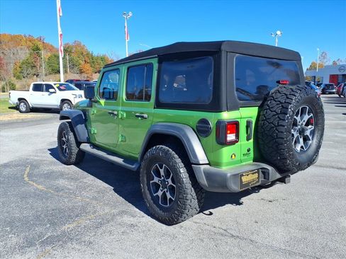 Used 2019 Jeep Wrangler Unlimited Sport S image 3