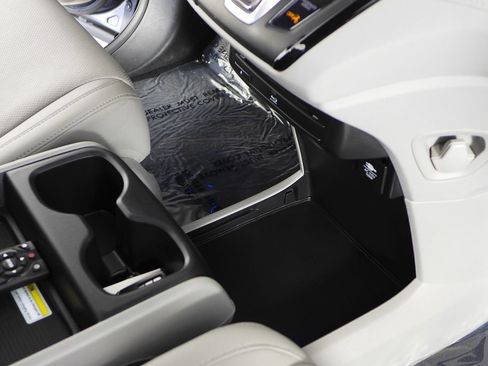 Used 2019 Honda Odyssey Elite image 15