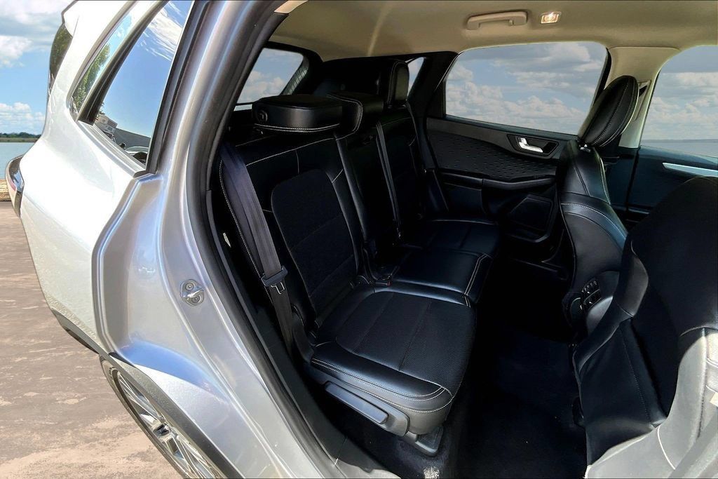 Used 2020 Ford Escape SEL AWD/4WD image 27