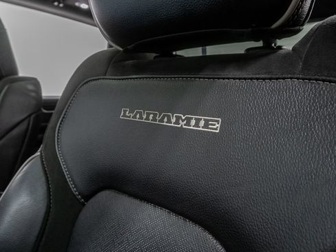 Used 2020 RAM 1500 Laramie w/ Sport Appearance Package AWD/4WD image 13