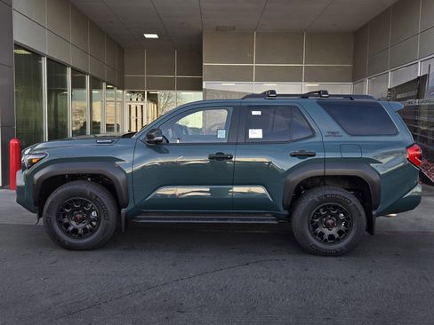 New 2026 Toyota 4Runner TRD Off-Road Premium image 3