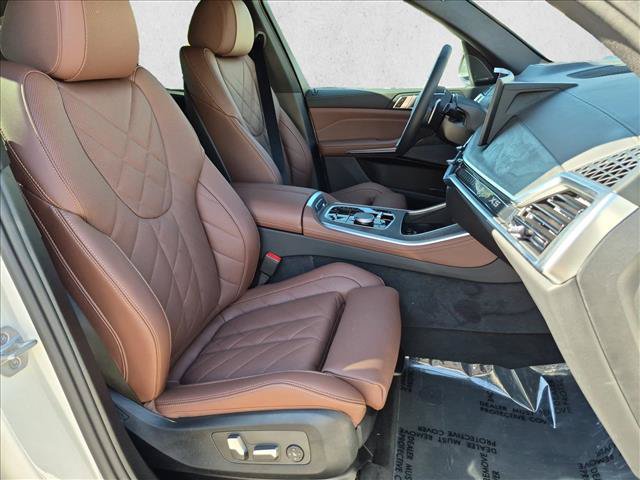 Used 2026 BMW X5 xDrive50e w/ Premium Package AWD/4WD image 22
