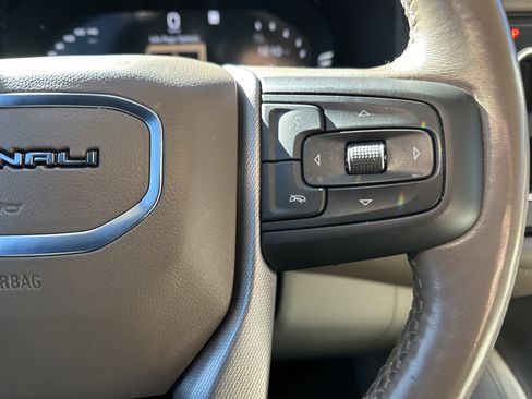 Certified 2022 GMC Yukon XL Denali image 20