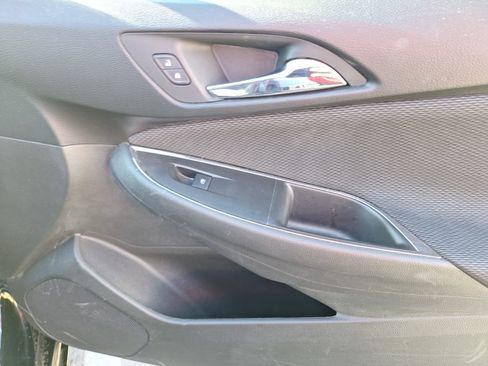 Used 2017 Chevrolet Cruze LT w/ Convenience Package image 35