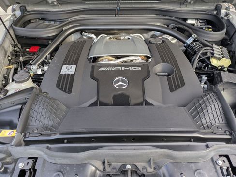 Used 2025 Mercedes-Benz G 63 AMG 4MATIC image 33