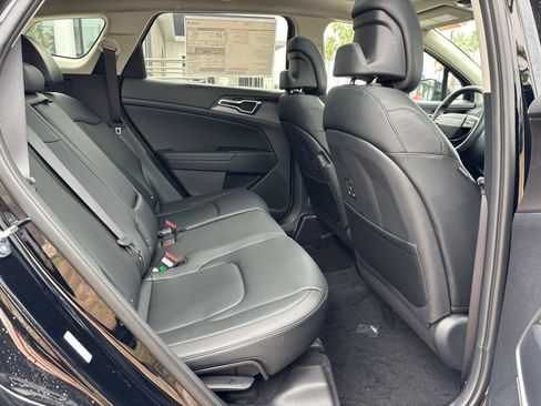 New 2026 Kia Sportage SX FWD image 21