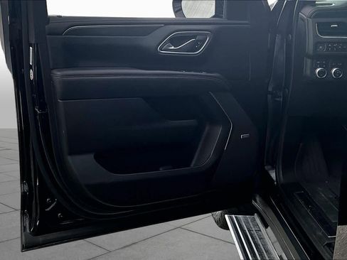 Used 2021 GMC Yukon AT4 w/ AT4 Premium Plus Package AWD/4WD image 22