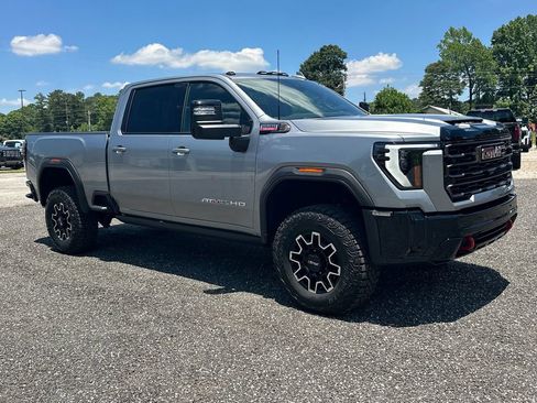 New 2026 GMC Sierra 2500 AT4X AWD/4WD image 4