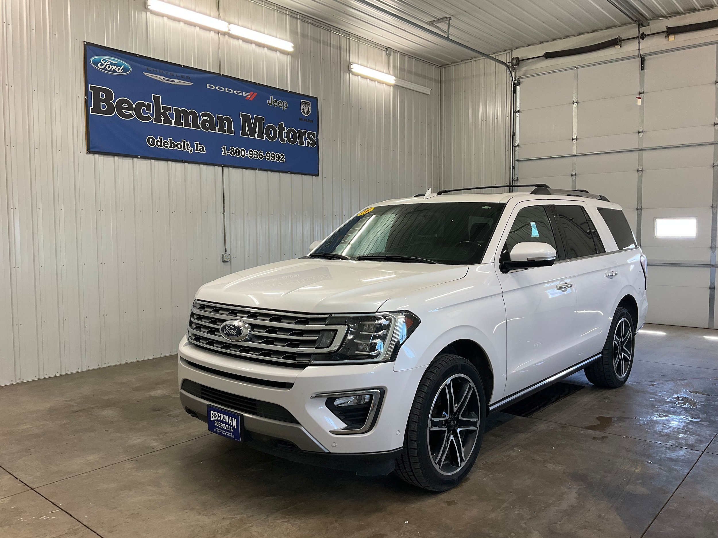 Used 2019 Ford Expedition Limited w/ Special Edition Package AWD/4WD image 1