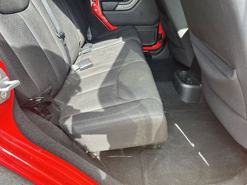 Used 2015 Jeep Wrangler Unlimited Sport w/ Quick Order Package 24S image 14