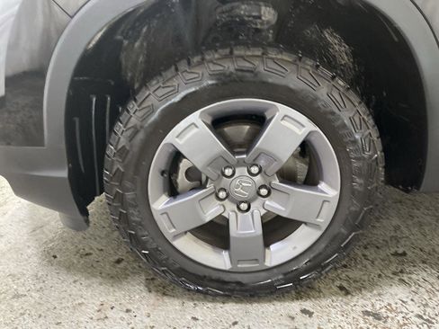 Used 2025 Honda Ridgeline TrailSport image 10