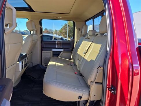 Used 2019 Ford F150 Lariat image 17