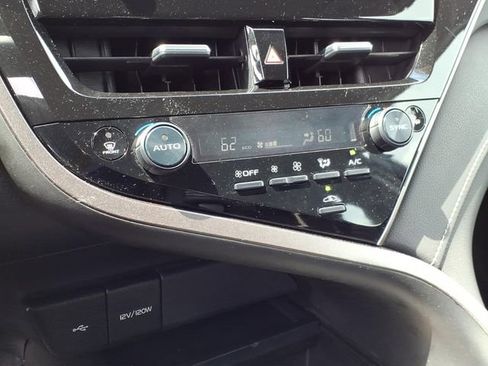 Certified 2024 Toyota Camry SE FWD image 24