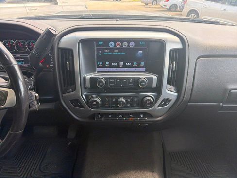 Used 2018 GMC Sierra 2500 SLT w/ Duramax Plus Package AWD/4WD image 21