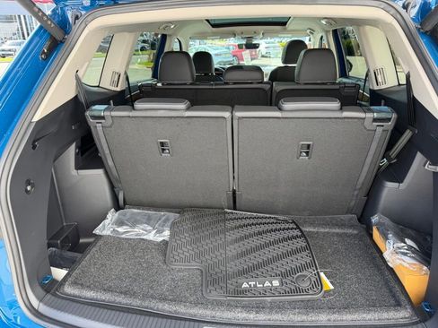 New 2026 Volkswagen Atlas SE AWD/4WD image 30