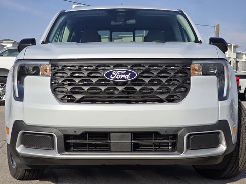 New 2026 Ford Maverick Lariat w/ 4K Tow Package image 34