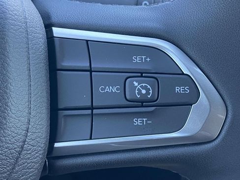 New 2026 Jeep Compass Latitude AWD/4WD image 44