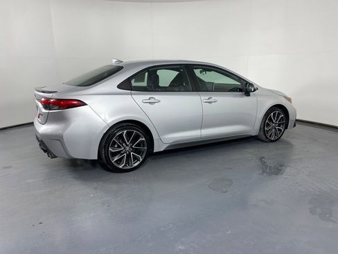 Certified 2022 Toyota Corolla XSE image 6