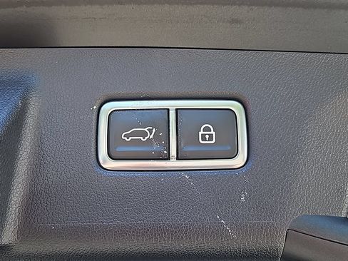 Certified 2023 Kia Sorento X-Line EX AWD/4WD image 22